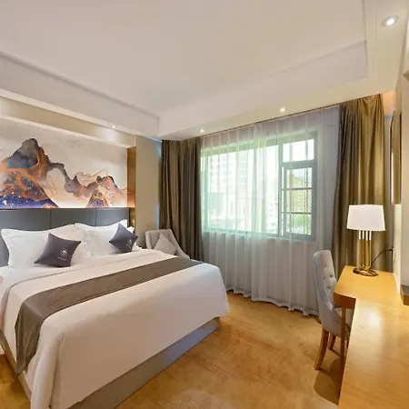 Tree Zhu Hong Qi Shang Wu Branch Hotel 3*