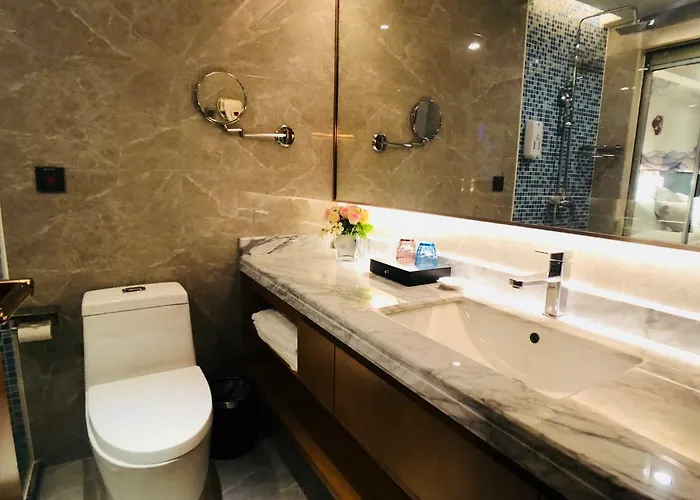 Tree Zhu Hong Qi Shang Wu Branch Hotel 3*