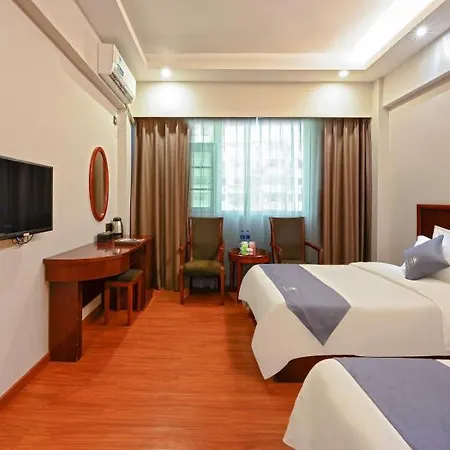 Tree Zhu Hong Qi Shang Wu Branch 3*