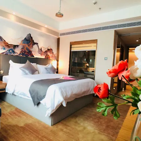 Tree Zhu Hong Qi Shang Wu Branch فندق