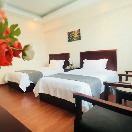 فندق Tree Zhu Hong Qi Shang Wu Branch تشوهاى