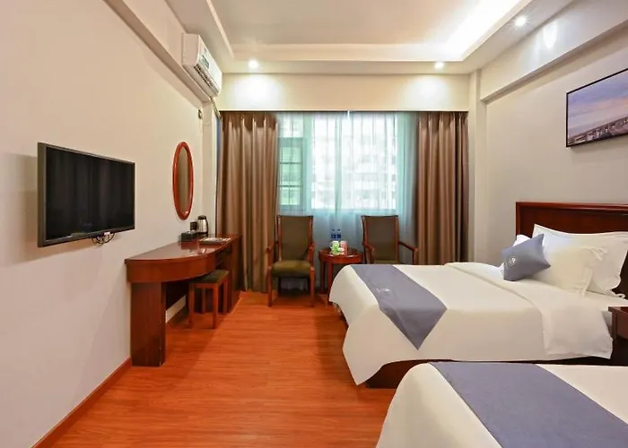 Tree Zhu Hong Qi Shang Wu Branch 3*