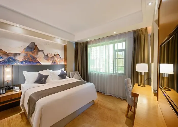 Tree Zhu Hong Qi Shang Wu Branch Hotel 3*