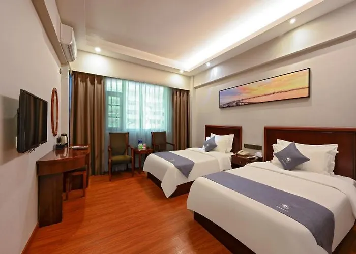 Tree Zhu Hong Qi Shang Wu Branch 3* Zhuhai